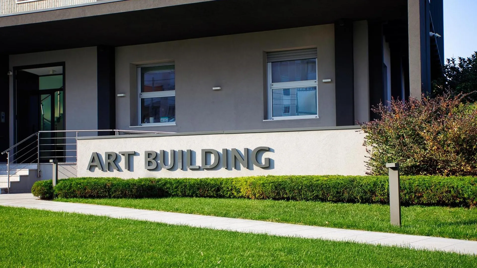 Art Building Palestra Inclusa E Parcheggio Milán Itálie